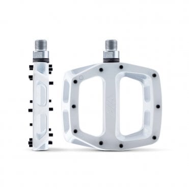 DMR V12 MTB Pedal - White
